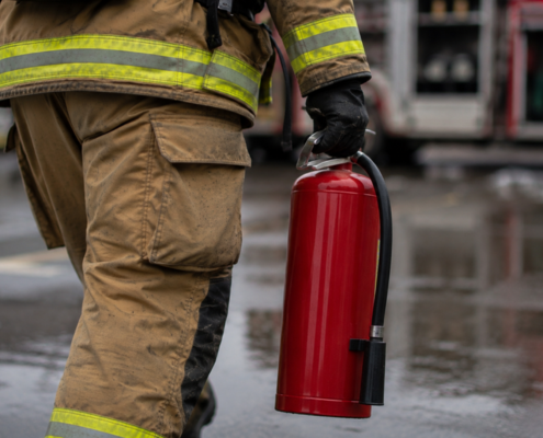 fire extinguisher fireman